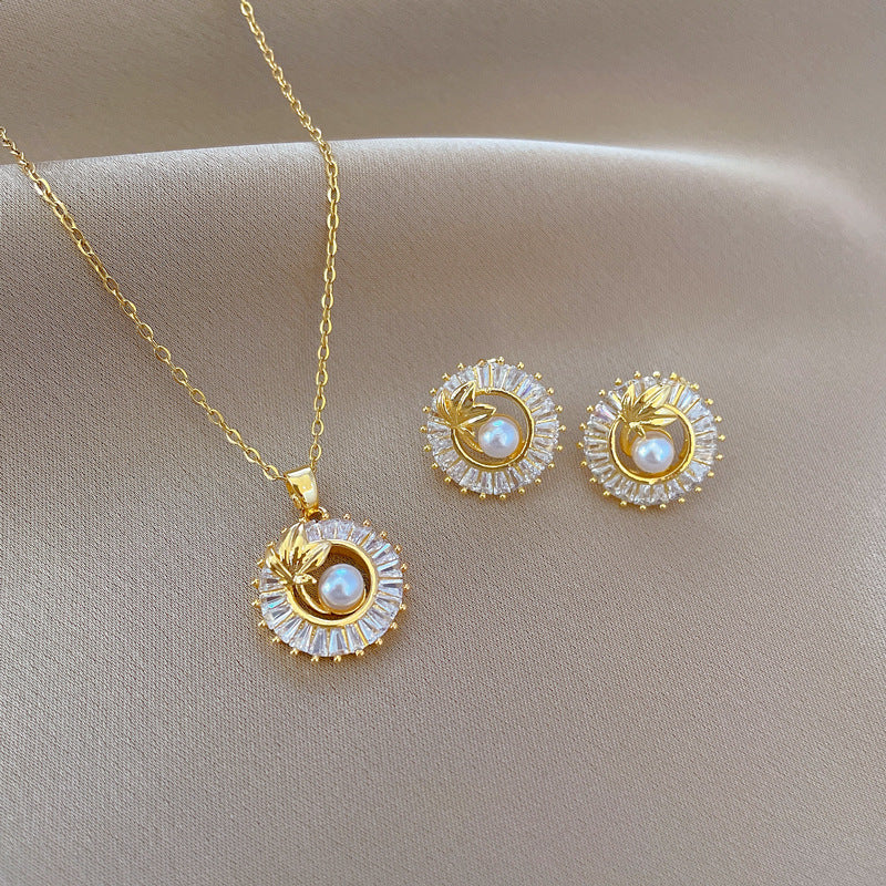 Square Diamond Ring & Jewelry Set